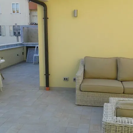 Carducci Penthouse בית נופש קליארי